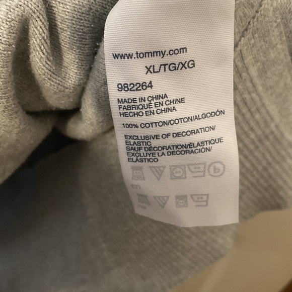 Tommy Hilfiger Long Sleeved Top XL - Picture 4 of 6